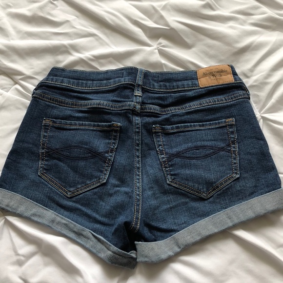 Abercrombie & Fitch Jean Shorts - Picture 2 of 3